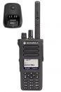 Motorola DP4800E VHF DMR IP68 5Watt met tafellader