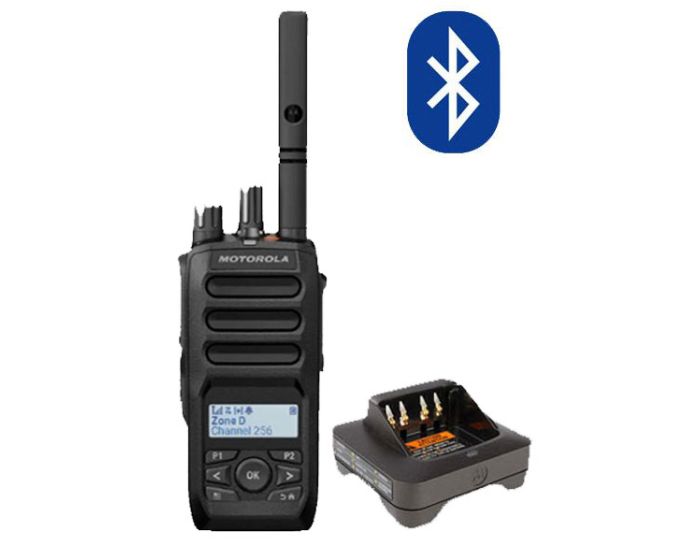 Motorola R056 Motorola R5 UHF DMR Bluetooth en Wifi IP67 LKP met tafellader 5 Watt