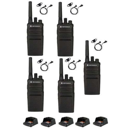 Set van 5 Motorola XT420 UHF IP55 PMR446, laders en D-shape oortje M1 2-Pins