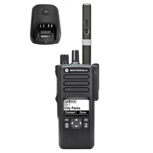 Motorola DP4601E VHF DMR IP68 5watt met tafellader