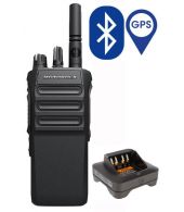 Motorola R7 NKP Premium UHF DMR IP68 GPS, Man Down, Bluetooth, Wifi en tafellader